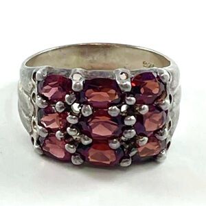 Vintage Sterling Silver 9 Garnet Sterling Silver Ring